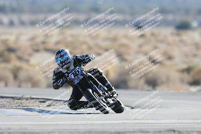 media/Dec-07-2025-CVMA (Sun) [[3e7d2de5dc]]/Race 12- Formula 40 MW and LW/